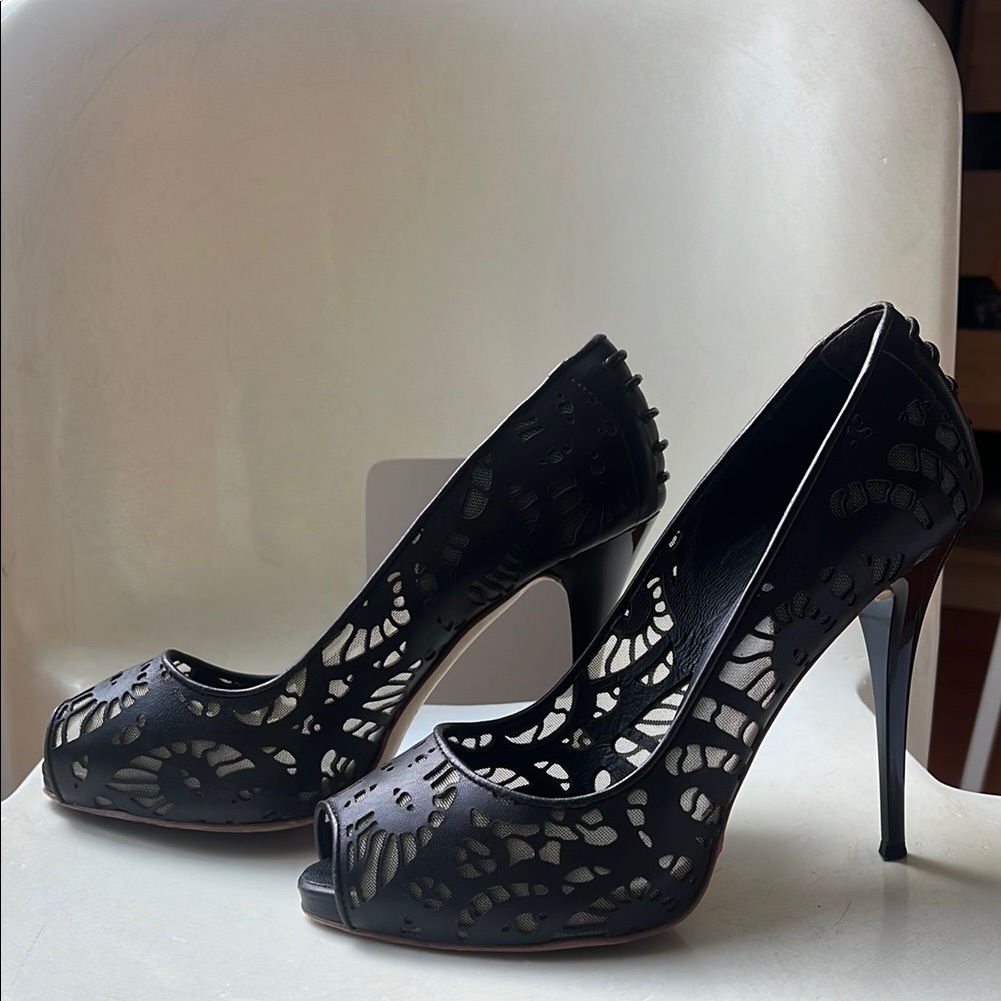 Elegant Black/Dark Brown Peep-Toe Heels
